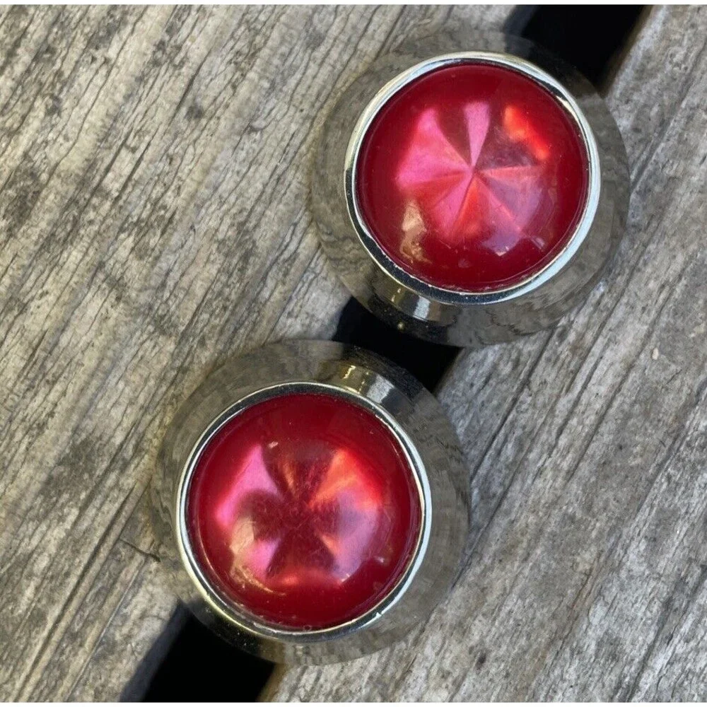 Red Domed Glass Cufflinks Star Swank Stone Gem Jewel Round Silver Tone 7/8”‎